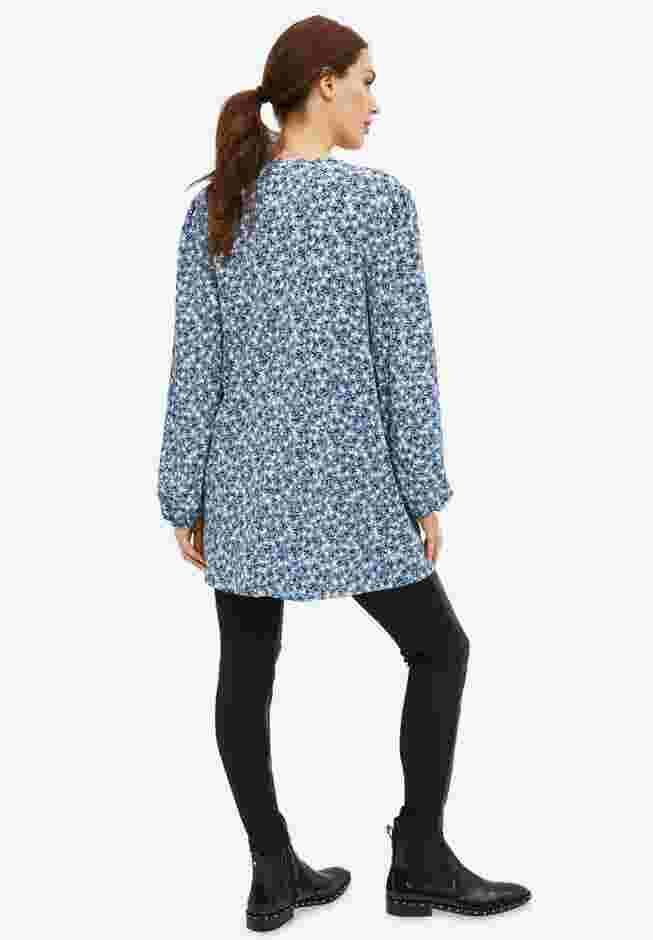 Inverted Pleat Textured Knit Tunic With Blouson Sleeves image number 1