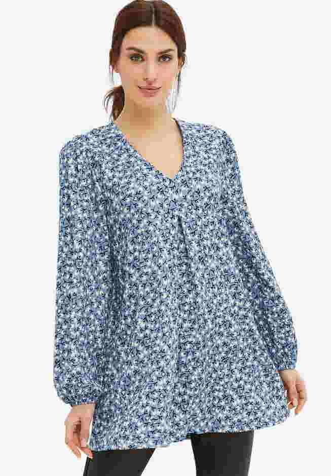 Inverted Pleat Textured Knit Tunic With Blouson Sleeves image number 0