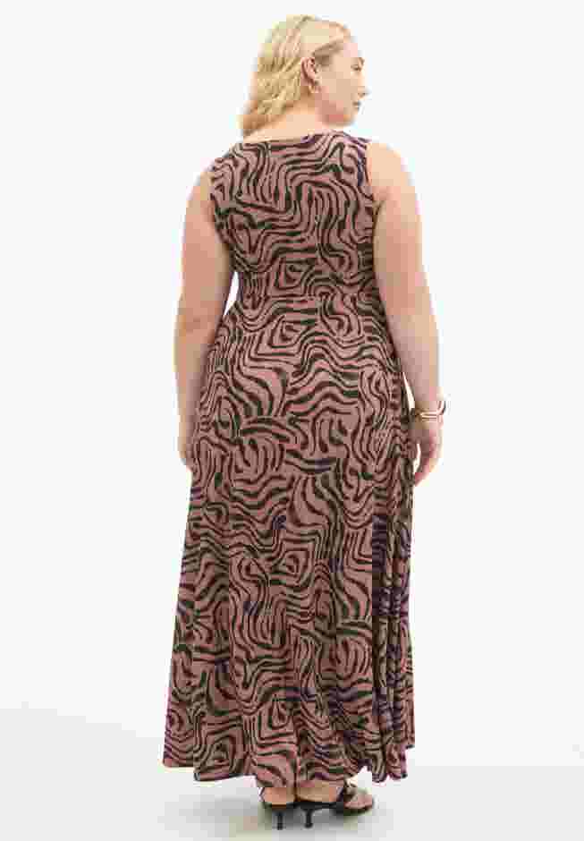 Sleeveless Sweetheart Dress image number 1