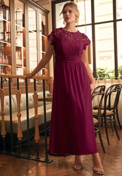 Plus Size Cocktail & Party Dresses