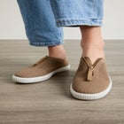 The Jacqui Sneaker image number null