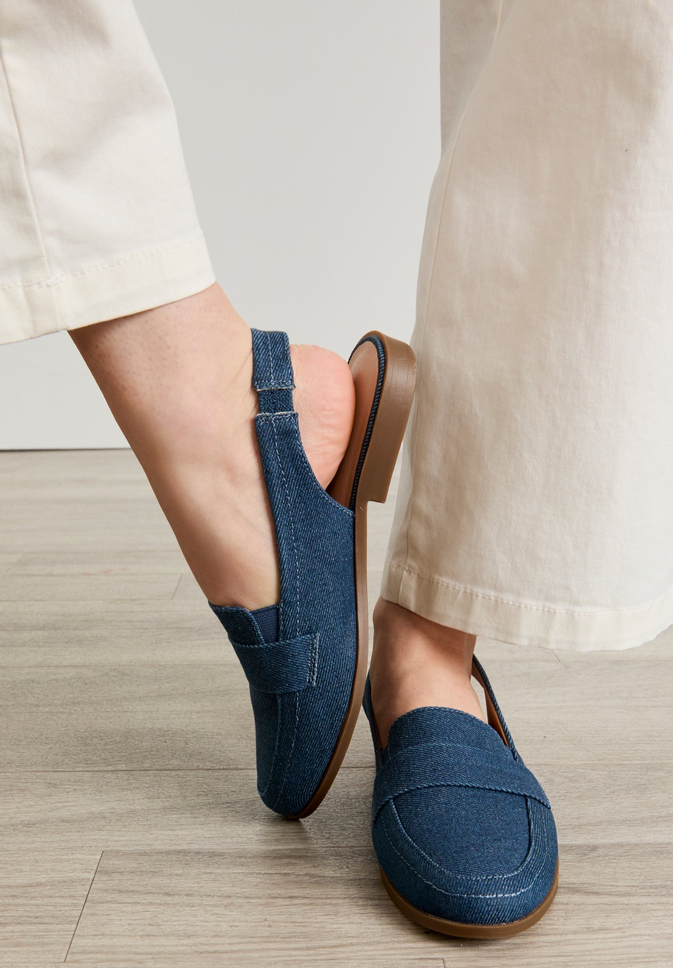 The Maggie Sling image number 5