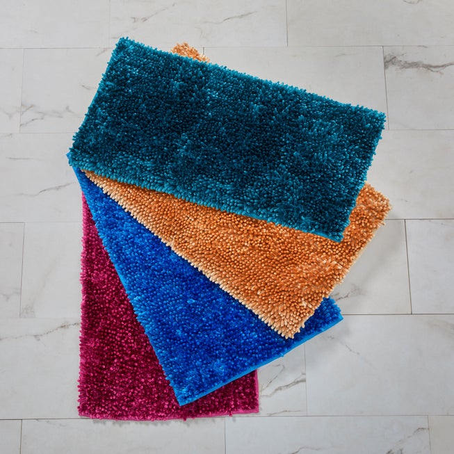 Butter Chenille Bath Rug image number 1
