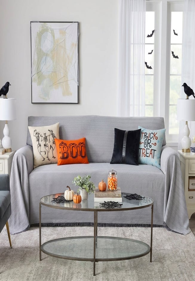 Tapestry Loveseat Pet Protector image number 3