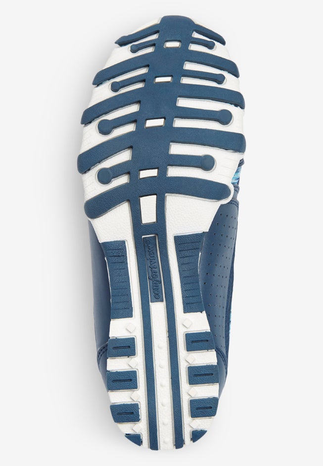 The CV Sport Textured Knit Tory Slip On Sneaker image number 3