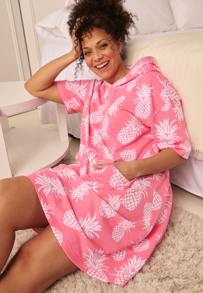 Dreams & Co.&reg; Summer Snuggzy Robe image number 3