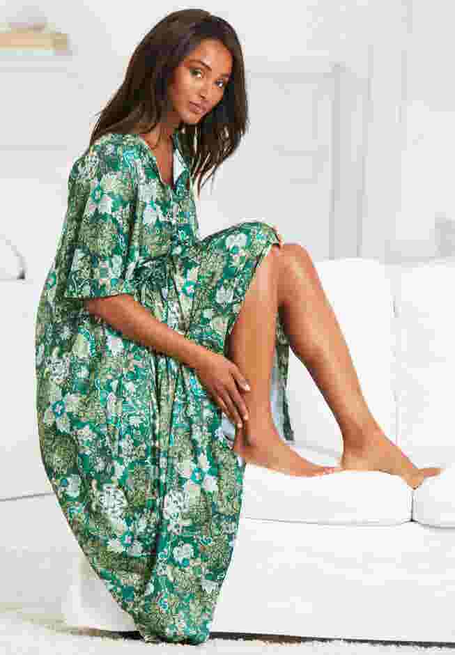 Sweeping Printed Lounger image number 2