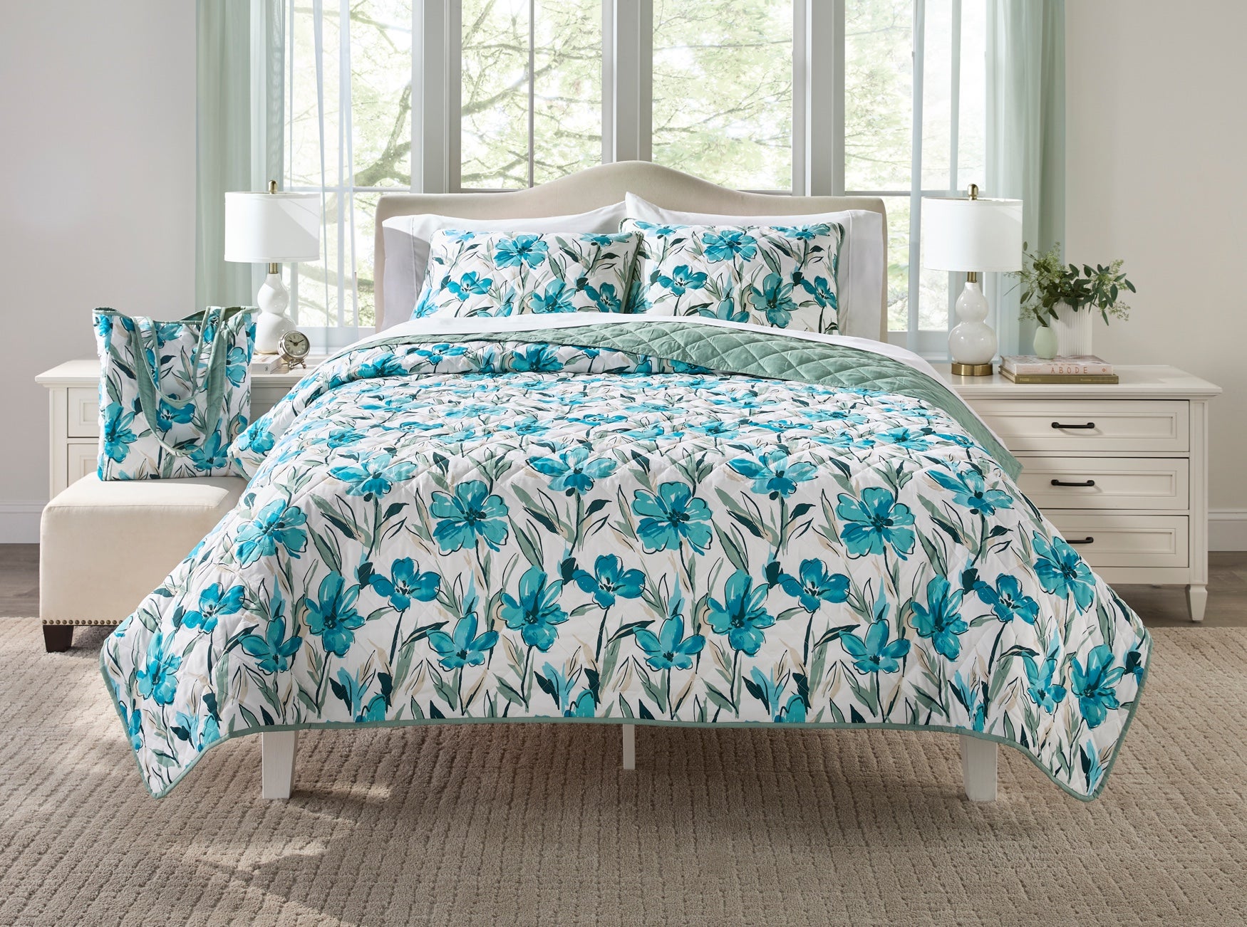  3-Pc. Quilt Set with Free Tote image number 0