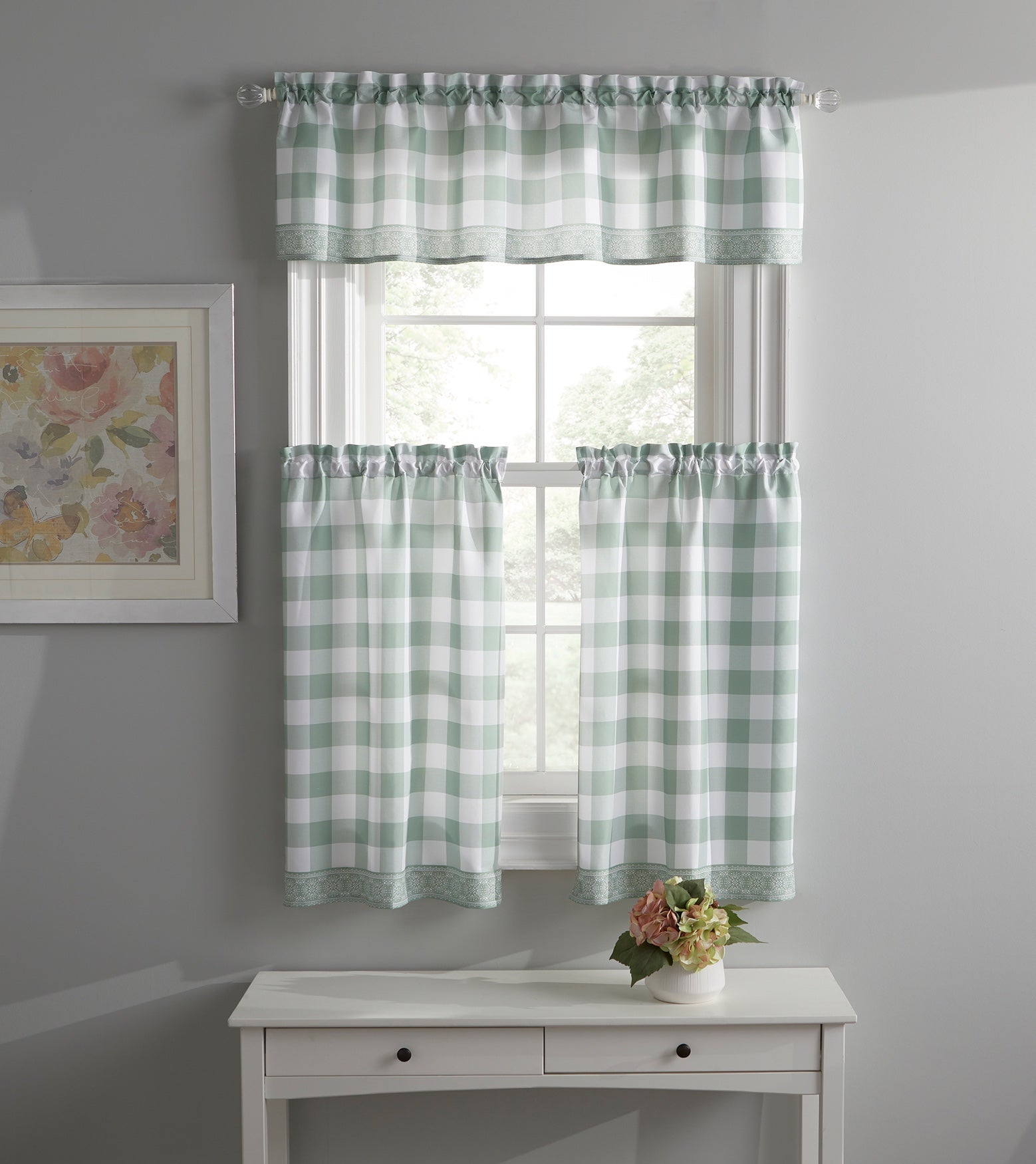 Gingham Plaid Kitchen Tier Set image number 0