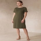 Perfect Ease Short-Sleeve Shift Dress image number null
