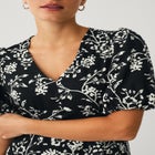 V Neck Midi Dress With Short Puff Sleeves image number 2