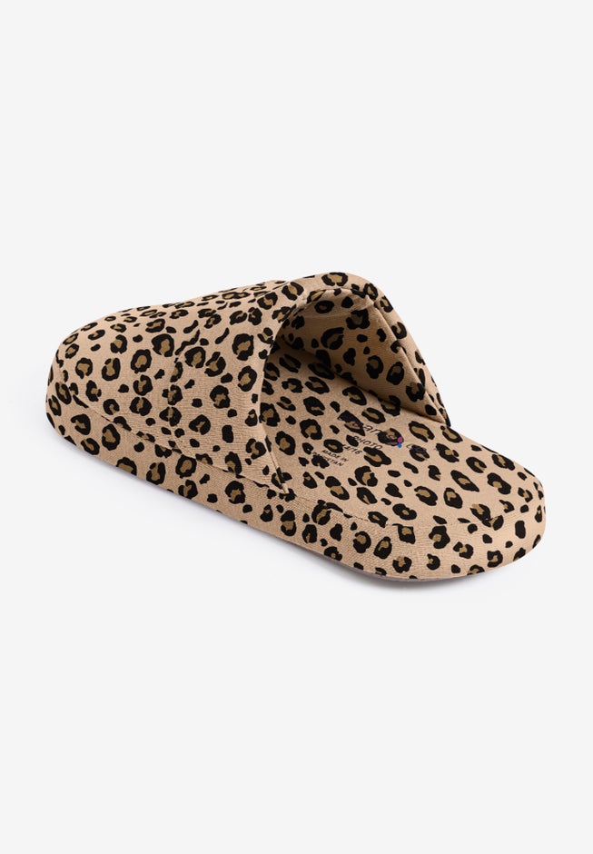 Dreams & Co. Slip-on Slipper image number 1