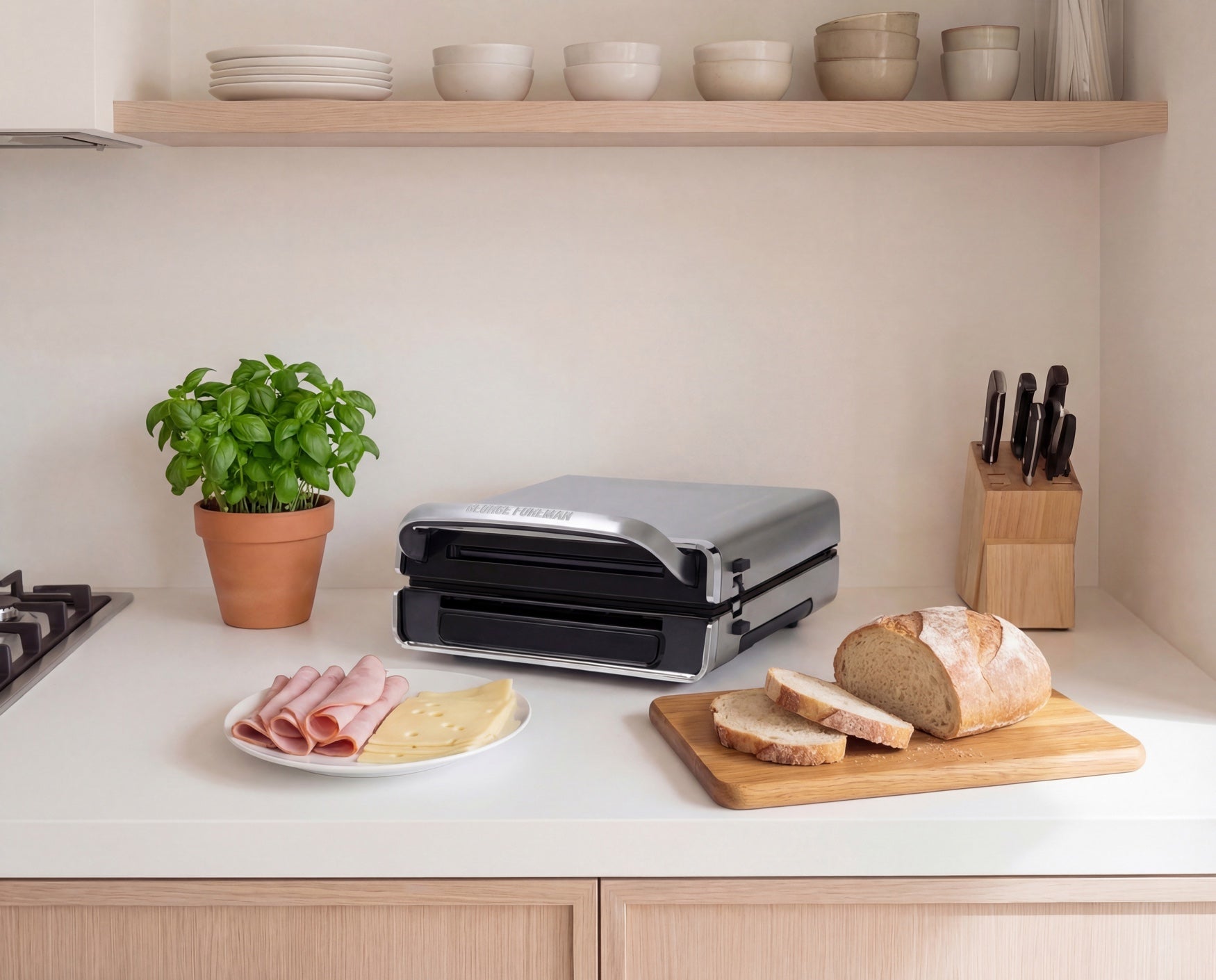 George Foreman Smokeless Grill image number 1