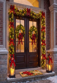 Twice As Nice Pre-lit Wreaths, Set of 2