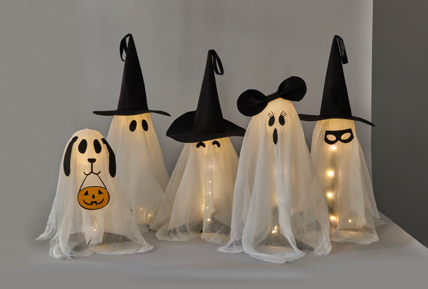 Set of 5 LED Gauze Ghost Family image number 5