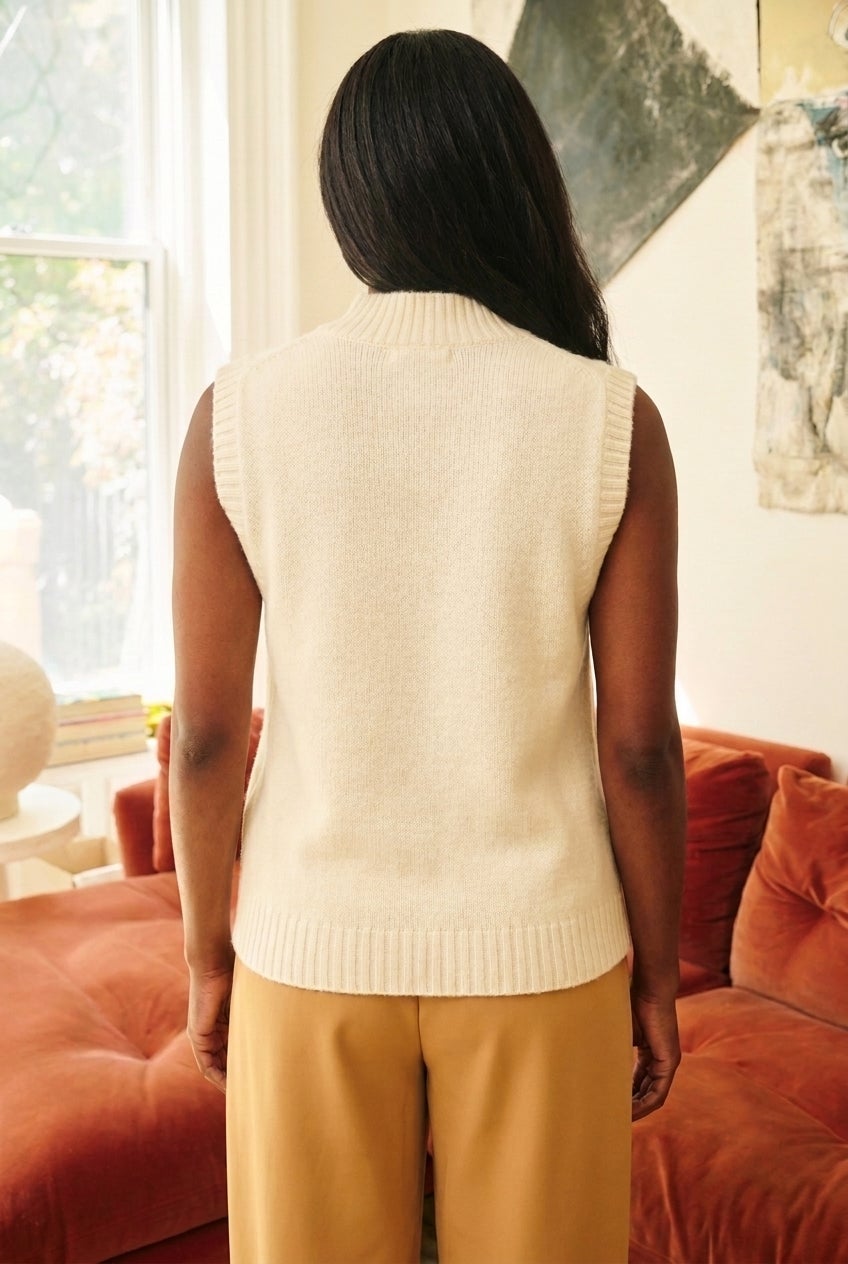 Cable Knit Pullover Sweater Vest image number 3