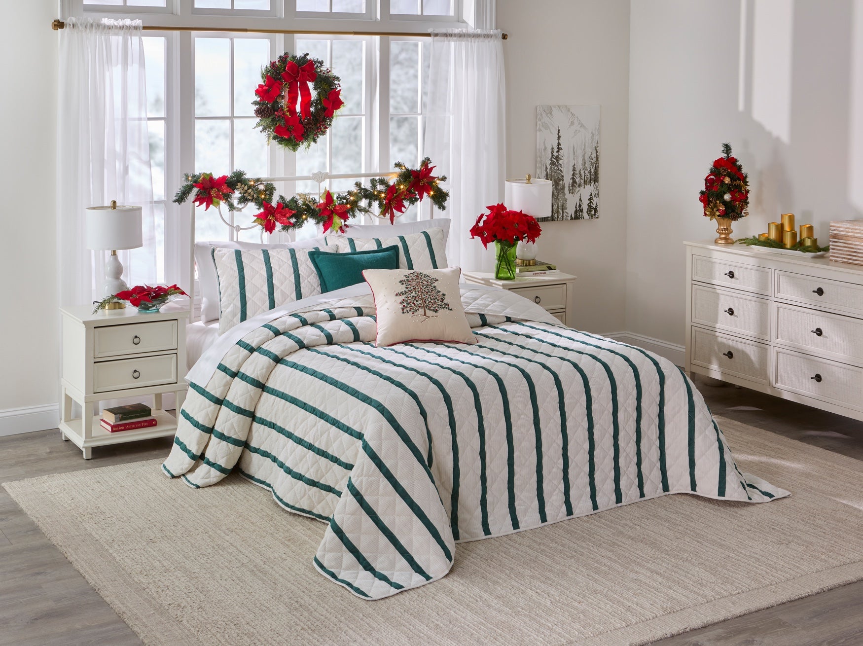 Heritage Stripe Chenille Bedspread Set image number 0