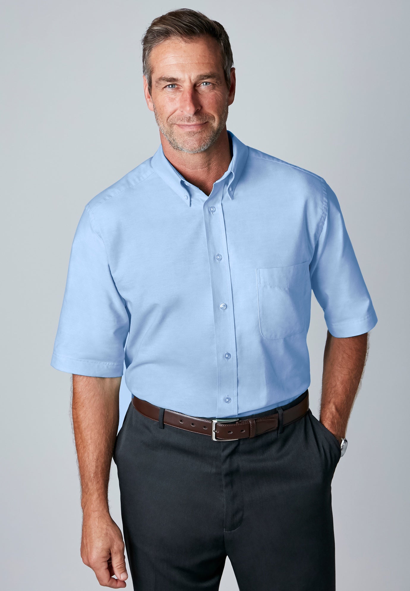 Short-Sleeve Wrinkle-Free Everyday Oxford image number 5