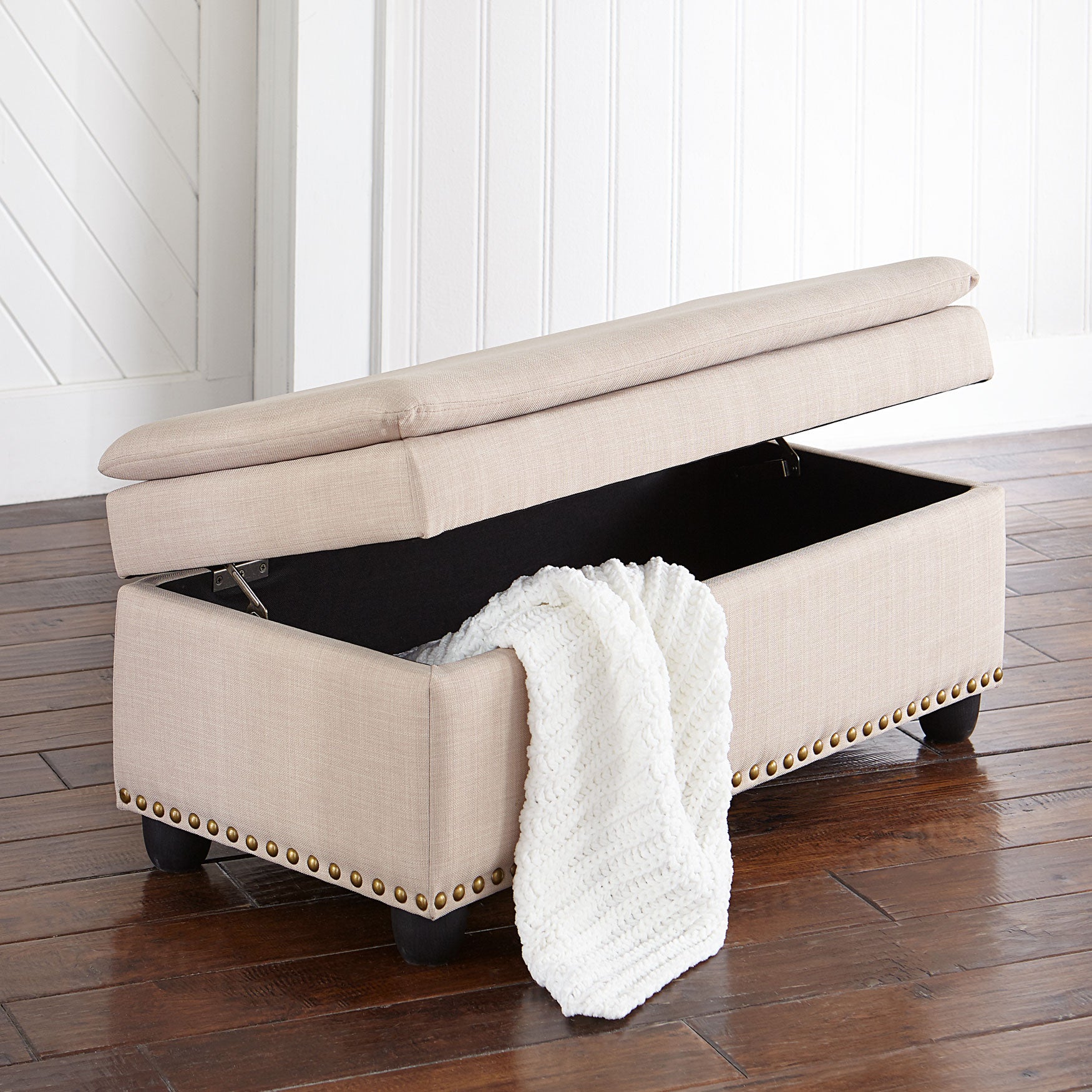 400 lbs. Weight Capacity Extra Wide Studded Ottoman image number 0