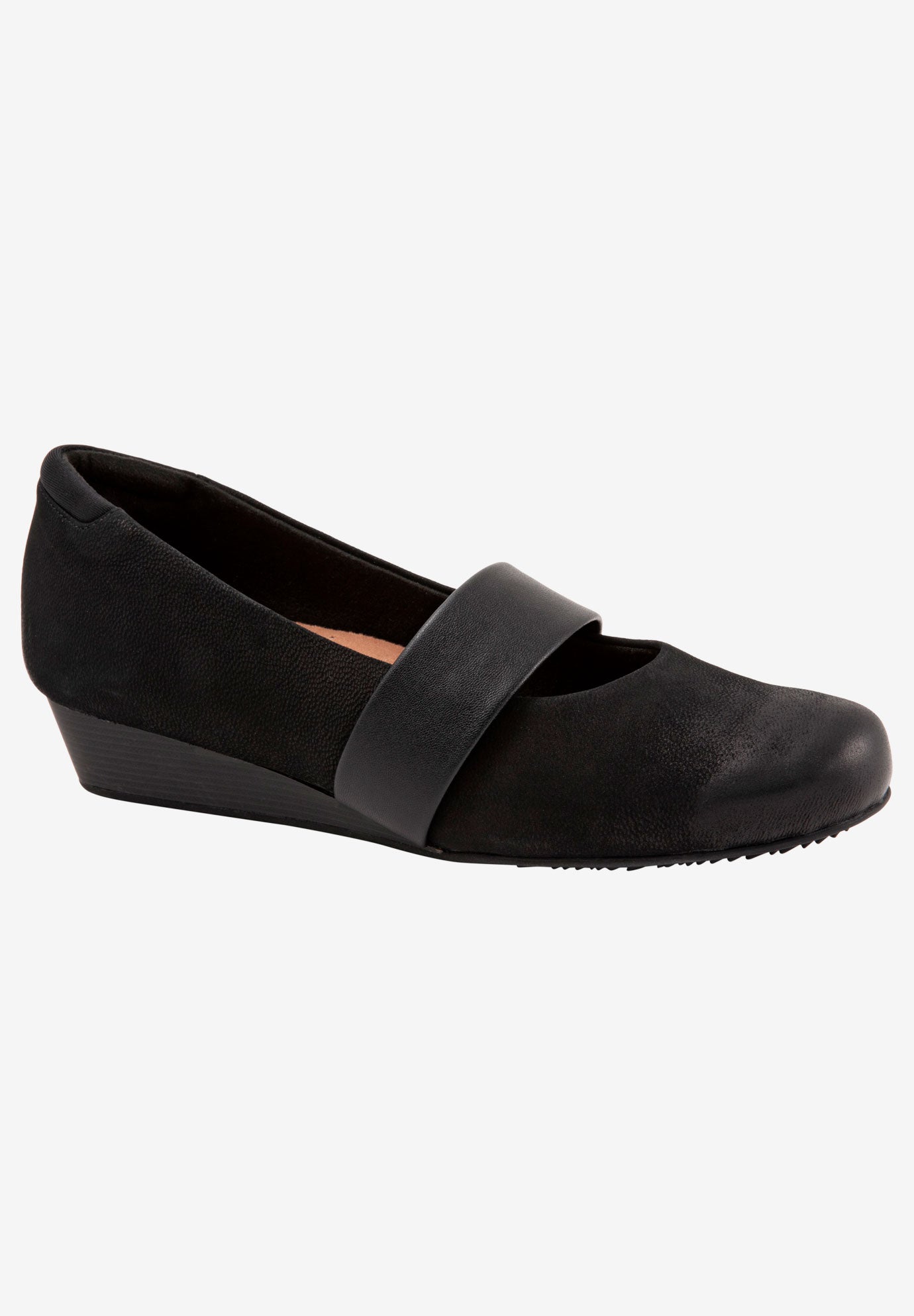 SoftWalk Women's Winona Wedge by Softwalk
