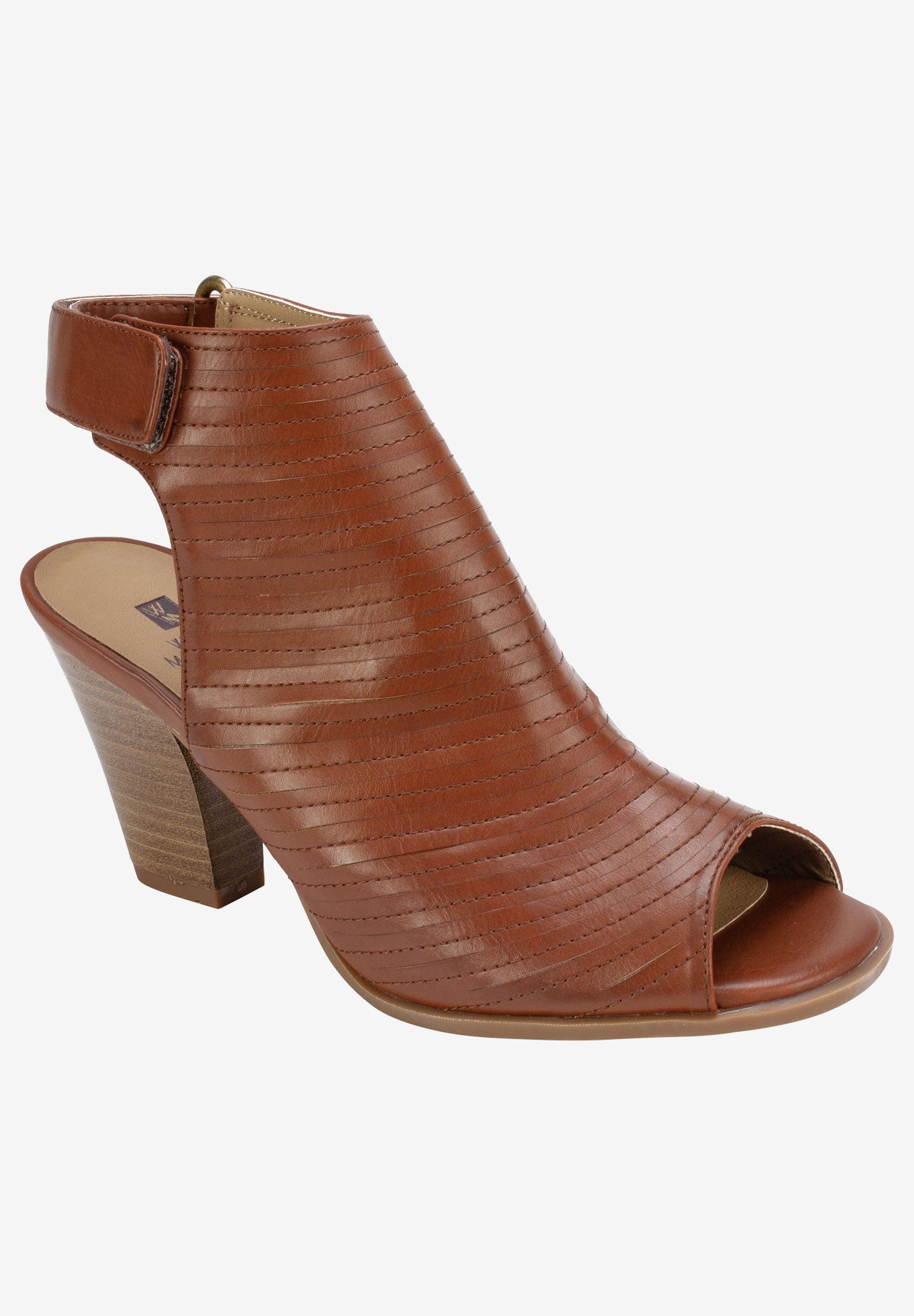 Women's Phoenix Dress Shoe by White Mountain